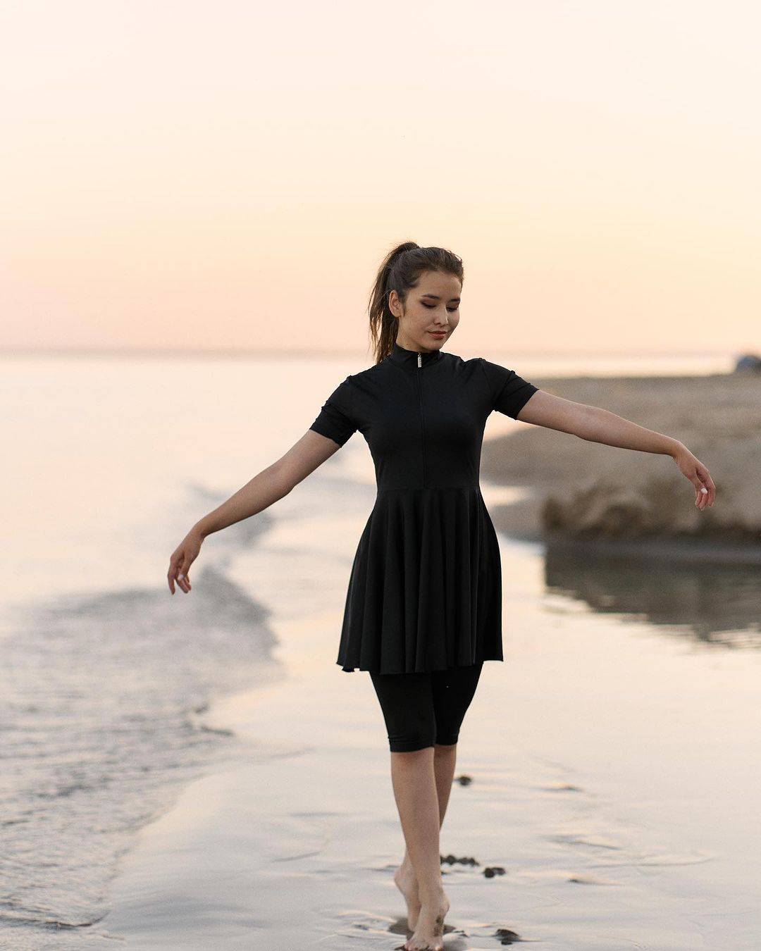 ELEGNANT BURKINI NOIR 2026
